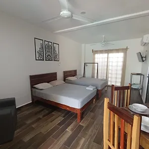  Apartahotel Secret Paradise